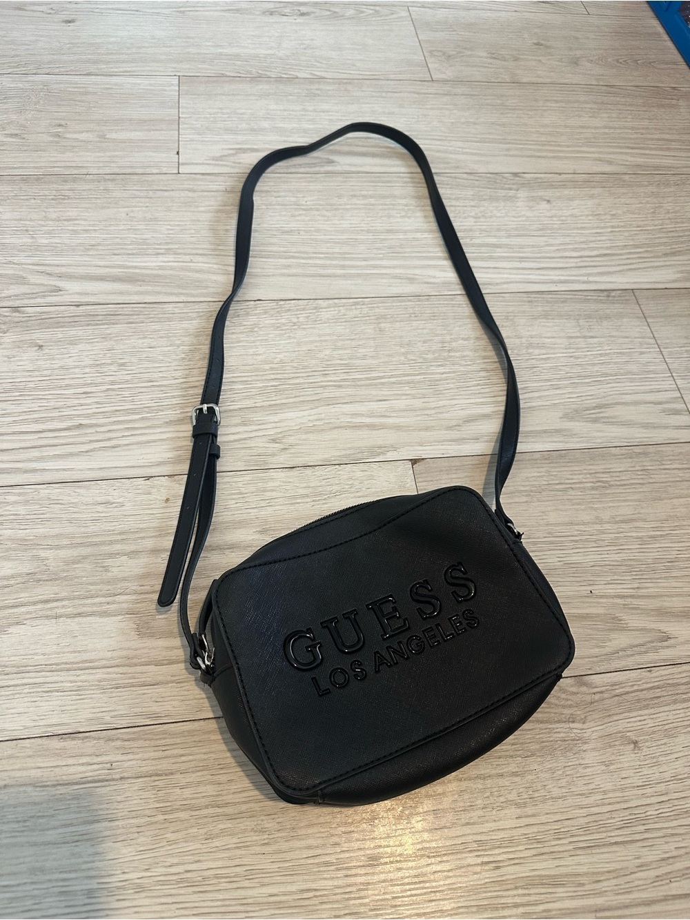 Guess purse